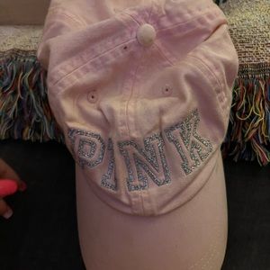 Vs pink hats